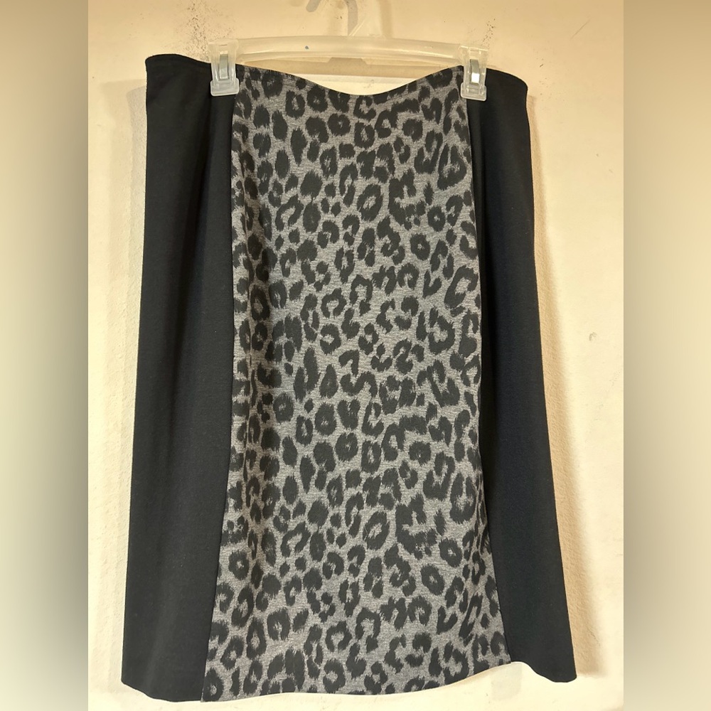 Chico's Black Leopard Print Ponte Animal Panel Royce Skirt Womens Size 1.5(M)